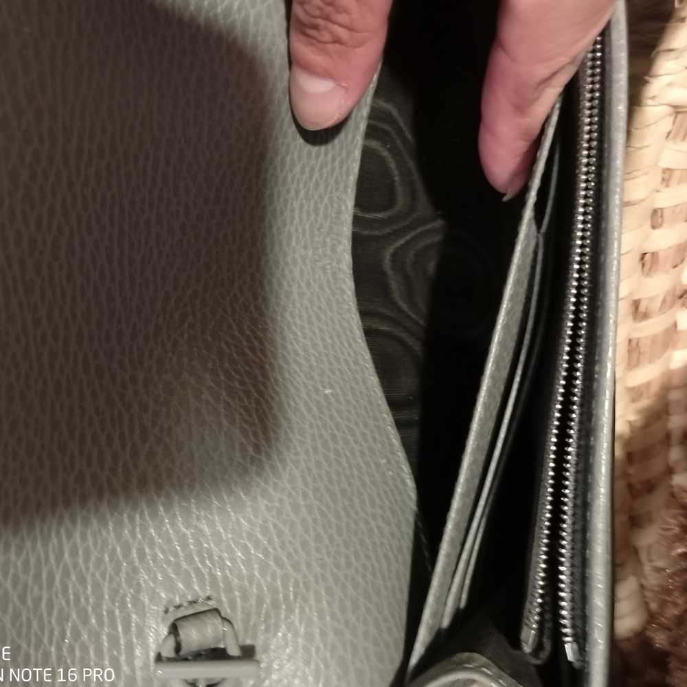 Gucci Light Gray Leather GG Marmont chain wallet - Picture 7 of 16
